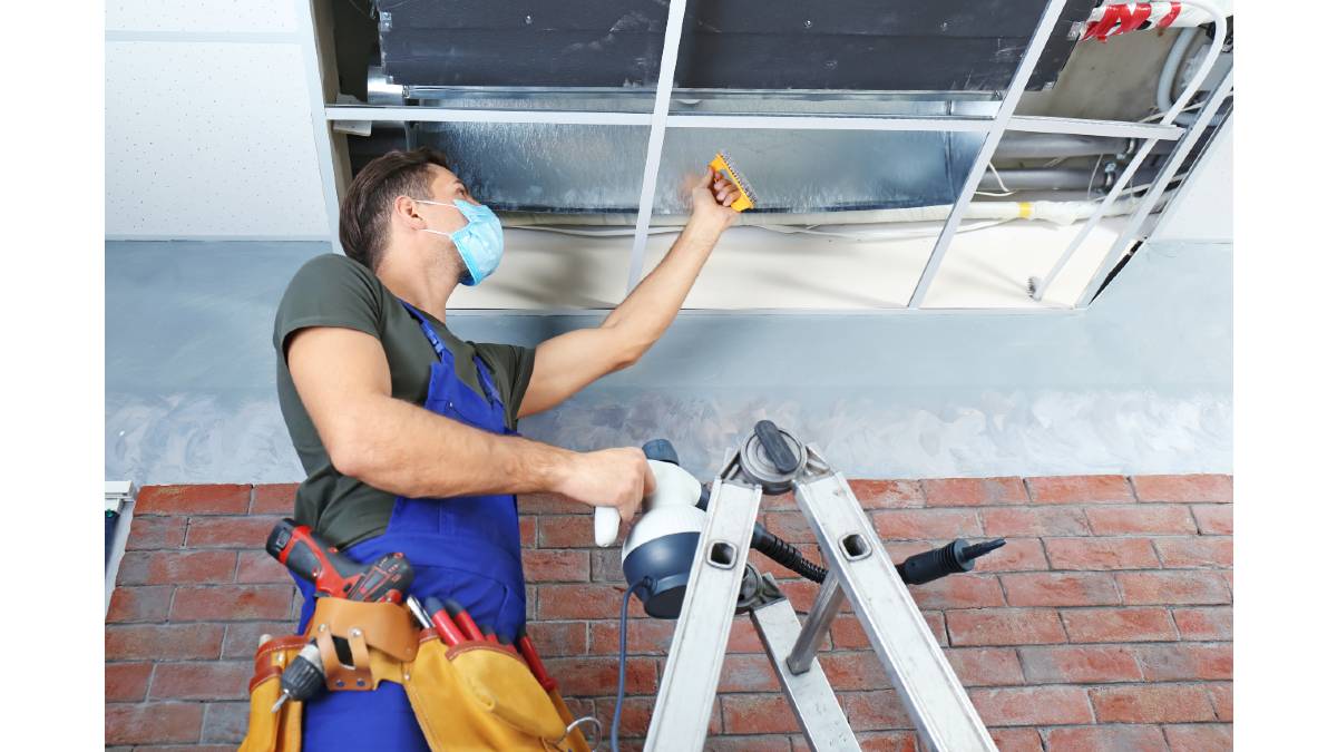 Limpieza y desinfección en sistemas de aire acondicionado