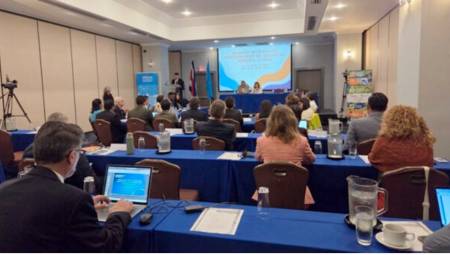 Chile leads with a gender focus in regional meeting on the Montreal Protocol