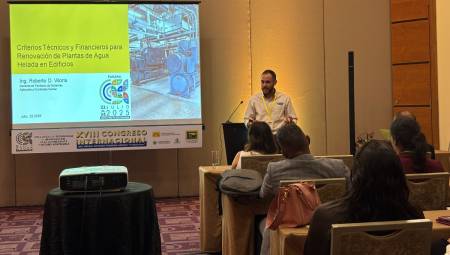 Climatizadora refuerza su compromiso con la industria HVAC-R en importante congreso en Panamá