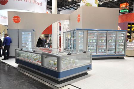 20161122144010_Isla_y_Mural_Con_Puertas_Arneg_Euroshop_2014.jpg.jpeg
